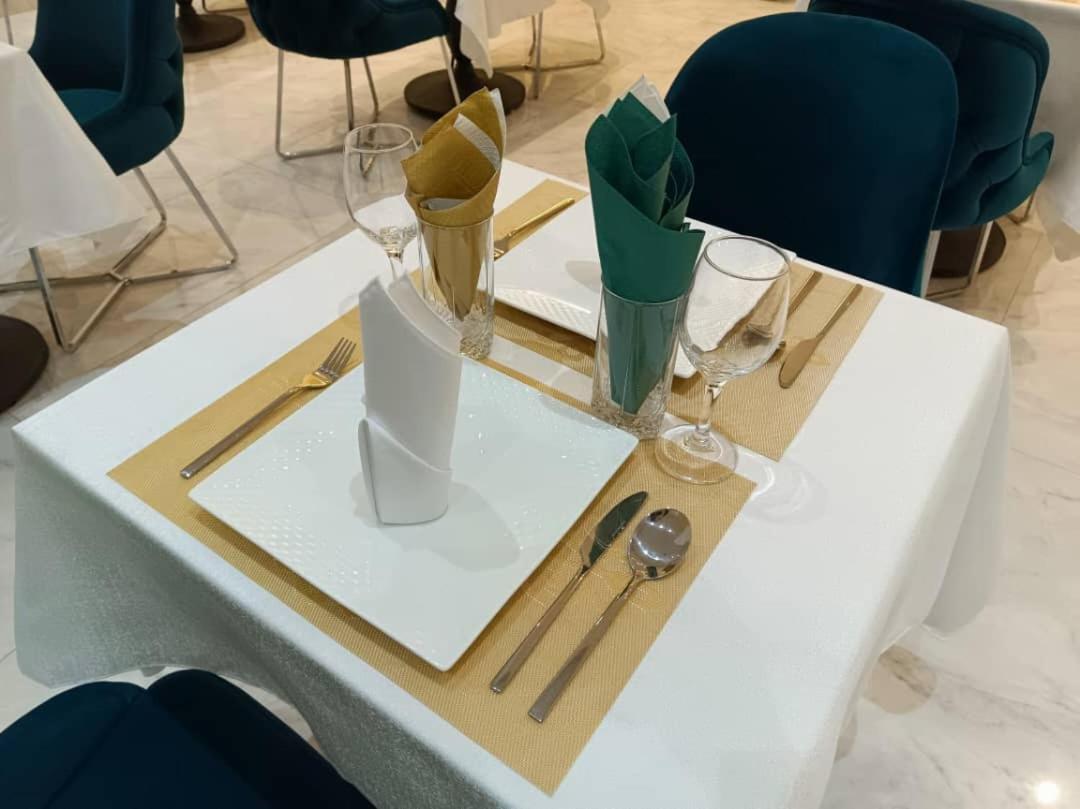 De Manchy Hotels & Suites Ibadan Kültér fotó